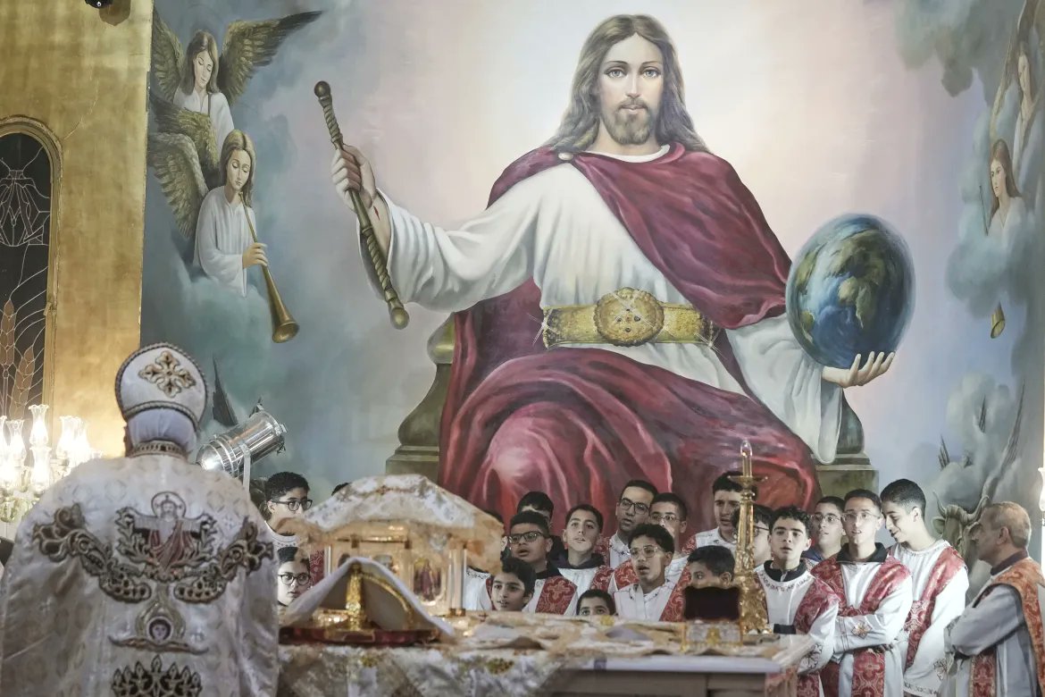 AJEnglish's tweet image. Orthodox Christmas celebrations around the world — in pictures aje.io/o01n2g