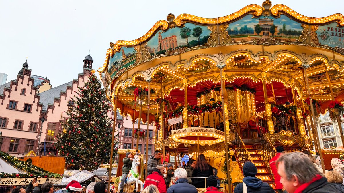 皆さま！今年もよろしくお願いします！
昨年はできる限り自分のスキルアップを頑張ろうと思い、あまり顔出せませんでしたー
今年はたくさんのビルドと、さらにスキルアップを目指して頑張ります✨️

パリに雪が降って嬉しいのと、モンサンミッシェルがきれいだったのと、クリスマスのドイツをどうぞ🎄