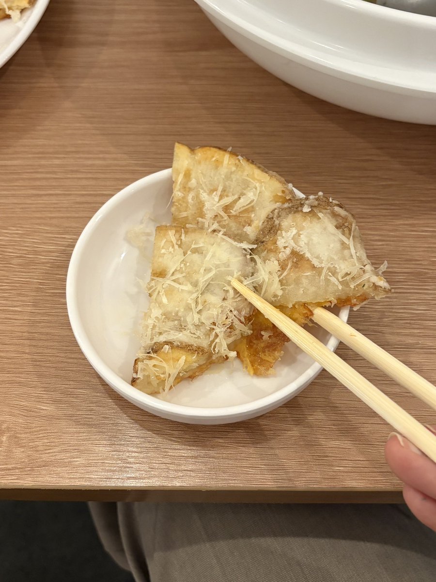 OOurday's tweet photo. 新大久保に新しくできた"麺生堂"っていうカルグクス屋さん味韓国すぎて軽く渡韓した https://t.co/rgJbKsyKZB