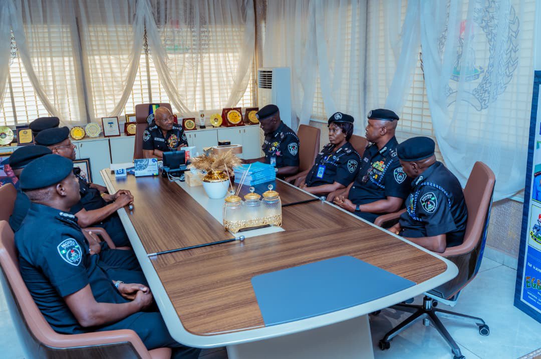 #PHOTONEWS| The Inspector-General of Police, IGP Kayode Adeolu Egbetokun, Ph.D., NPM, today received nine Deputy Commissioners of Police following their successful completion of the Senior Executive Course (SEC) 47/2025 of the National Institute for Policy and Strategic Studies