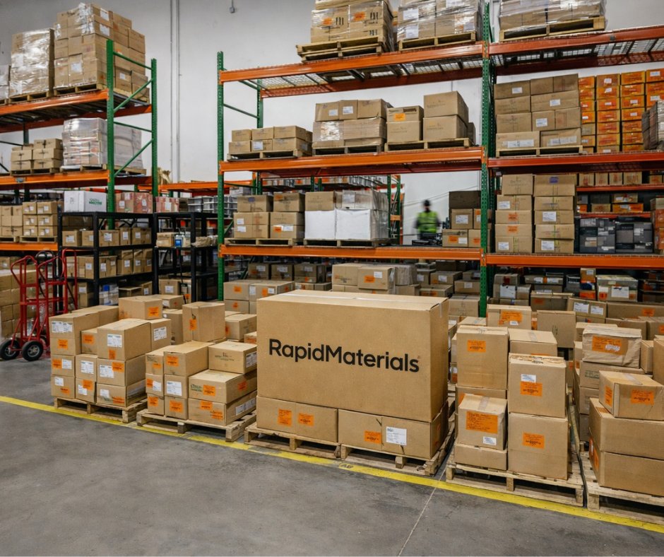 📦 Orders are moving fast from our Rapid Materials warehouse! We're stocked and ready to support your 2026 builds. #WarehouseWednesday #ContractorSupport #BuiltForTheTrades #RapidMaterials #MetalRoofingSupplies
