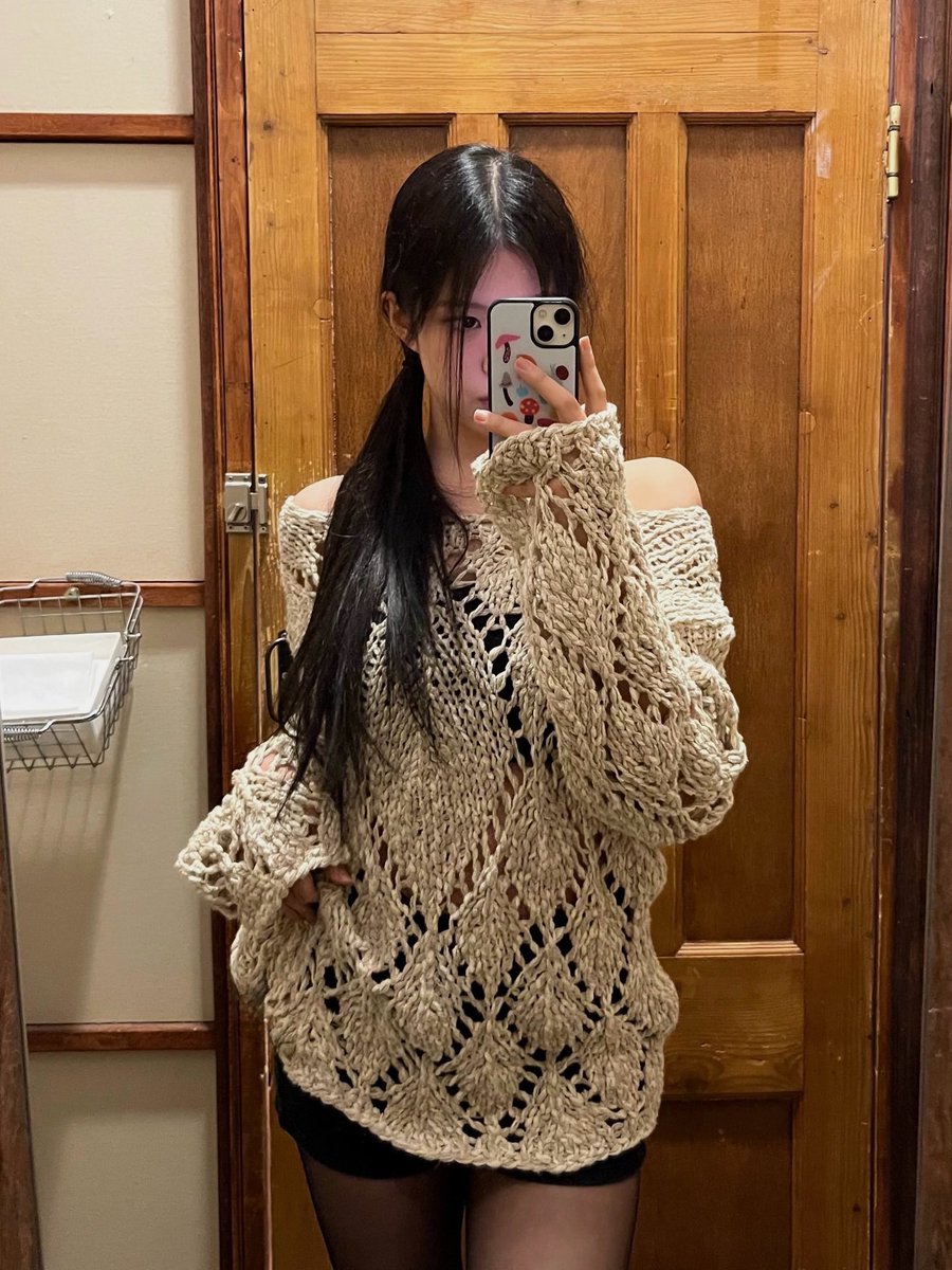 iznavibe's tweet image. It seems that Yoon Jiyoon has made a personal Instagram Account

instagram.com/_yoonjiyoon