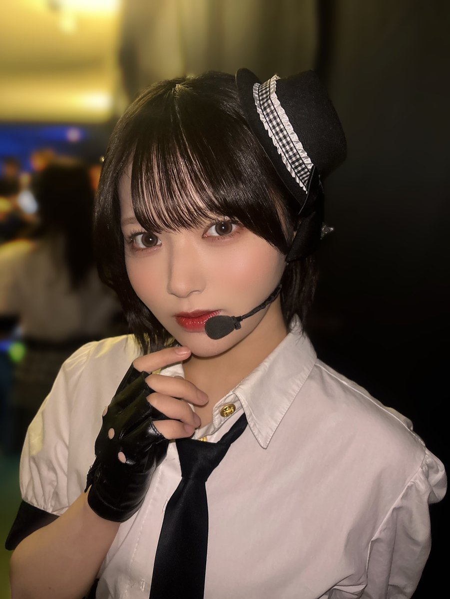 映像商品『≒JOY 3周年コンサート「≒JOY 3rd ANNIVERSARY PREMIUM CONCERT」』発売記念

・オンライン個別サイン会
明日の12時まで！受付中です！

fortunemusic.jp/joy_202603_sig…

日程は2/16 1部 17時30分〜です！

2人きりでお話ししながらサインを書かせていただきますᝰ✍🏻
いっぱいお話しようね！