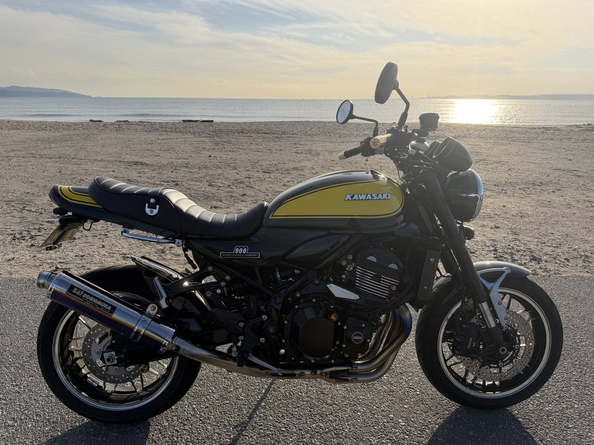 #バイクは黙って真横で勝負