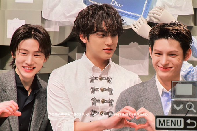 zhaoyufancokr's tweet image. cute😭😭😭😭😭