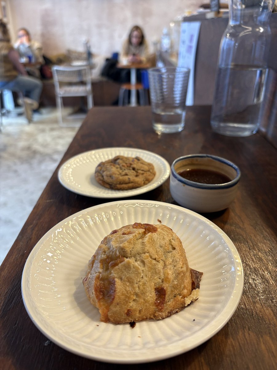 Les Tasters tweet media