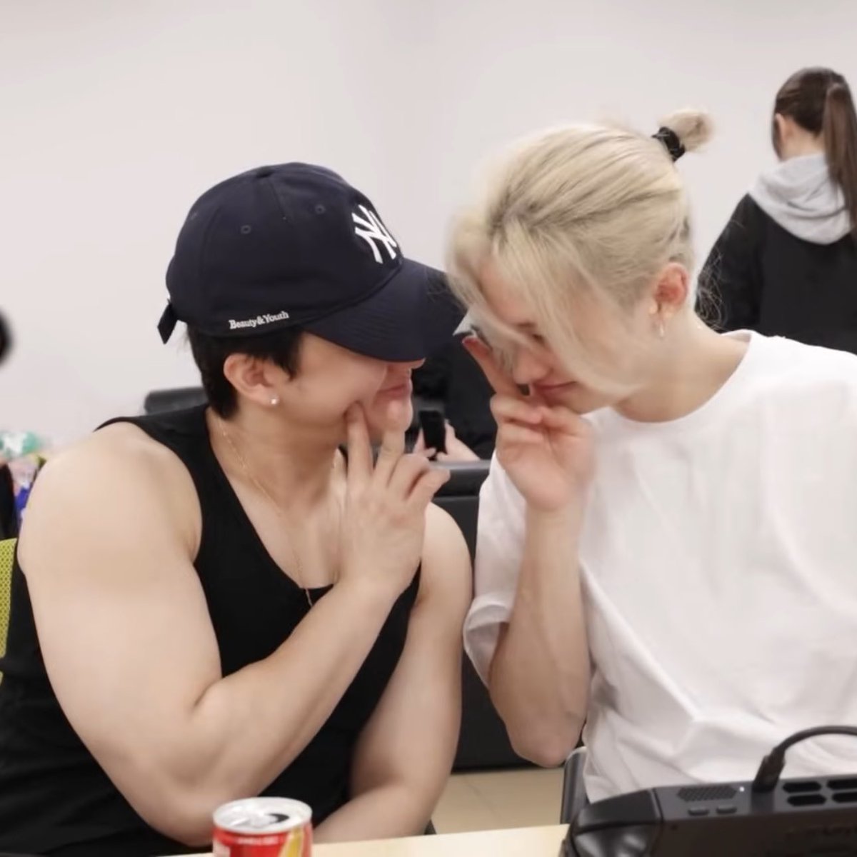 httpsnari's tweet image. me and you in another universe