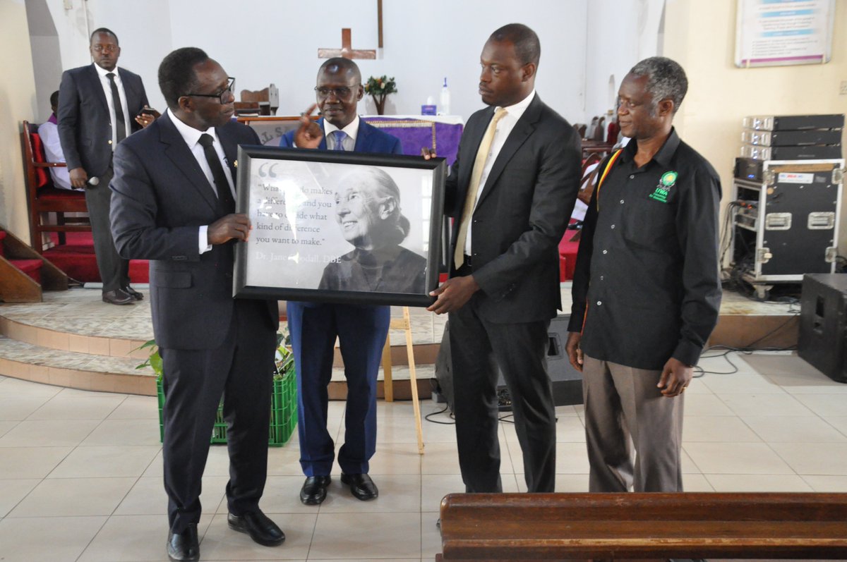 JGI_ug's tweet image. Following Dr. Jane Goodall’s passing, a Thanksgiving Service was held at All Saints Cathedral, Kampala to honor her life, legacy &amp;amp; extraordinary impact in conservation and environmental protection. 🧵
 #Legacy #RootsAndShoots 
@MTWAUganda
@UEC
@UgandaTourismBoard
@Ugandawildlife