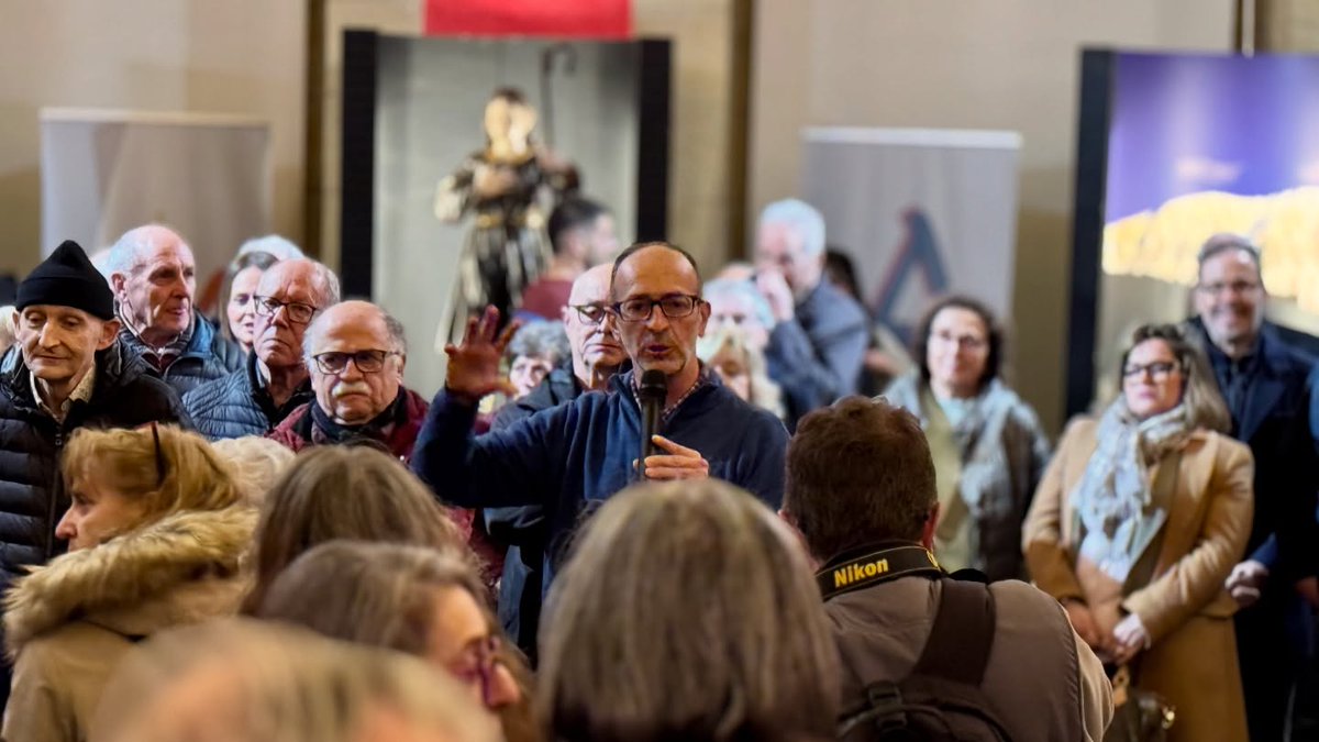 Óscar Ballarín, prior de la Cofradía de San Úrbez: “La muestra del Museo Diocesano de Huesca ha sido un punto de inflexión en la devoción urbeciana”
iglesiaenaragon.com/oscar-ballarin…