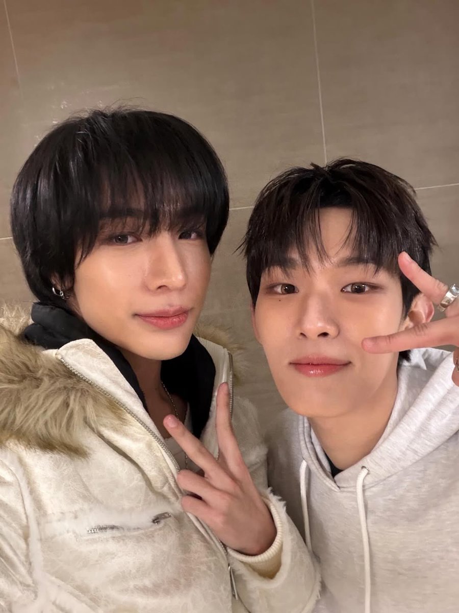 stvnarch's tweet photo. #STEVEN FROM KOO HANSEO UPDATE
#STEVEN #μ€ν°λΈ #STVN #AHOF #μν #HANSEO https://t.co/uRzXFggalf