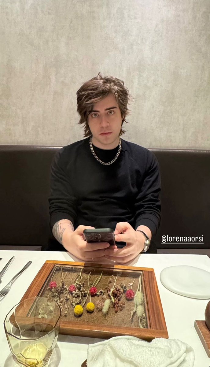 CellbitUPD's tweet image. 📲🇧🇷 | Novo stories no perfil do Cellbit (@/cellbitos) no Instagram!