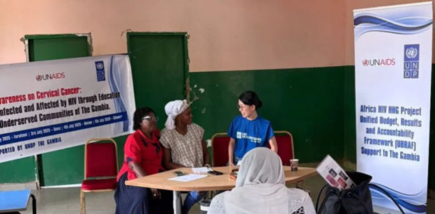 UNV_Tokyo's tweet photo. 【ボランティアストーリー】@UNDP_TheGambia で Governance Officerとして活躍中の梁詠美さんは選挙支援などを通してガンビアの民主化を促進する事業に関わっています。梁さんは外務省の平和構築・開発におけるグローバル人材育成事業を通して国連ボランティアとして派遣されています🇯🇵 梁さんのストーリーは👉https://t.co/Uy7YDTiOZf

@mofa_ipc @UNVolunteers @UNDPTokyo