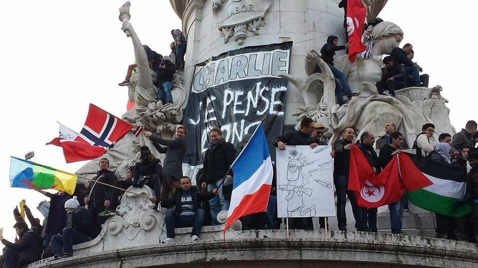 GMothron's tweet image. Il y a 11 ans, le terrorisme frappait Charlie Hebdo et voulait faire taire la liberté d’expression. La France était meurtrie mais elle est restée debout. Aujourd’hui, notre pensée va aux victimes, à leurs proches et à celles et ceux qui font vivre l’esprit de liberté.