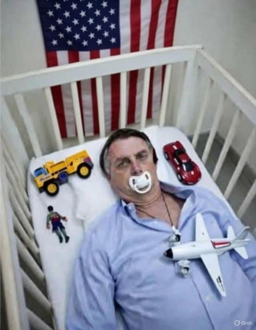 GPiTac0's tweet photo. Calma galera. O bebê já tá bem:
#BolsonaroNoBerço https://t.co/rDhepT8bTR