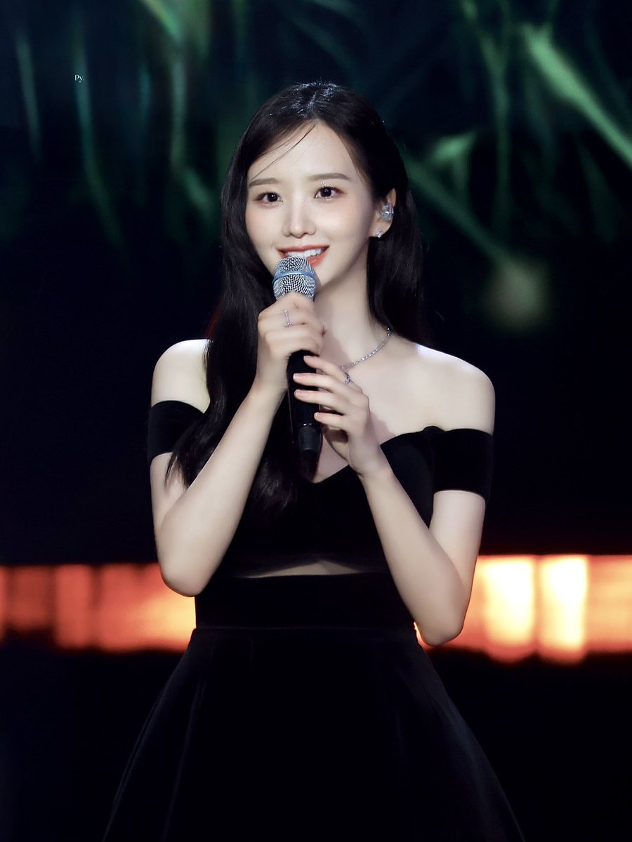 puppyeon513's tweet photo. 251231 #박정연 HQ 
💘💘💘

#parkjungyeon https://t.co/3WSjhOYhgj