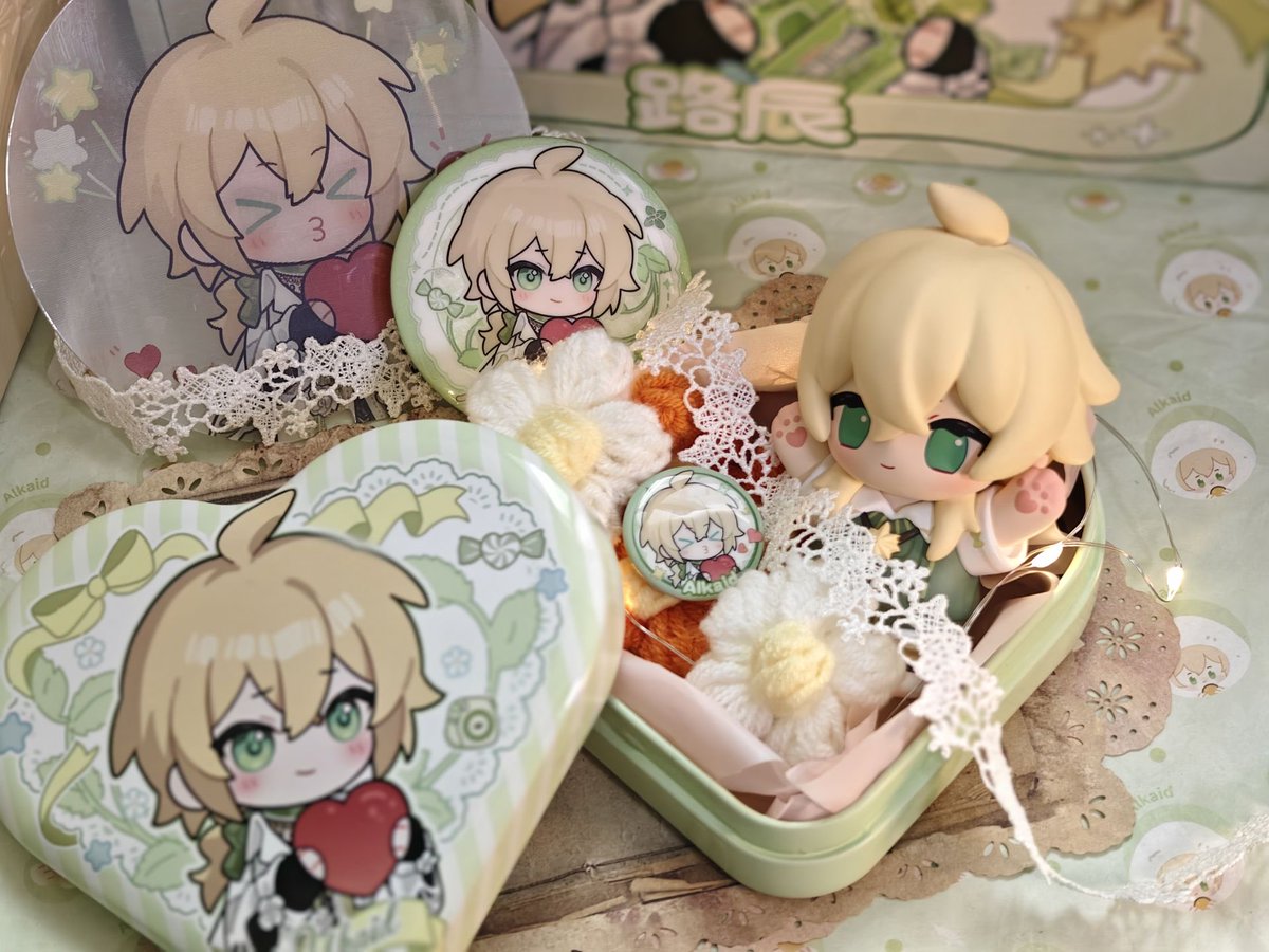 saltww's tweet photo. 友達が送ってくれたコラボグッズの写真！
かわいい💚 https://t.co/GXWdlMbuST