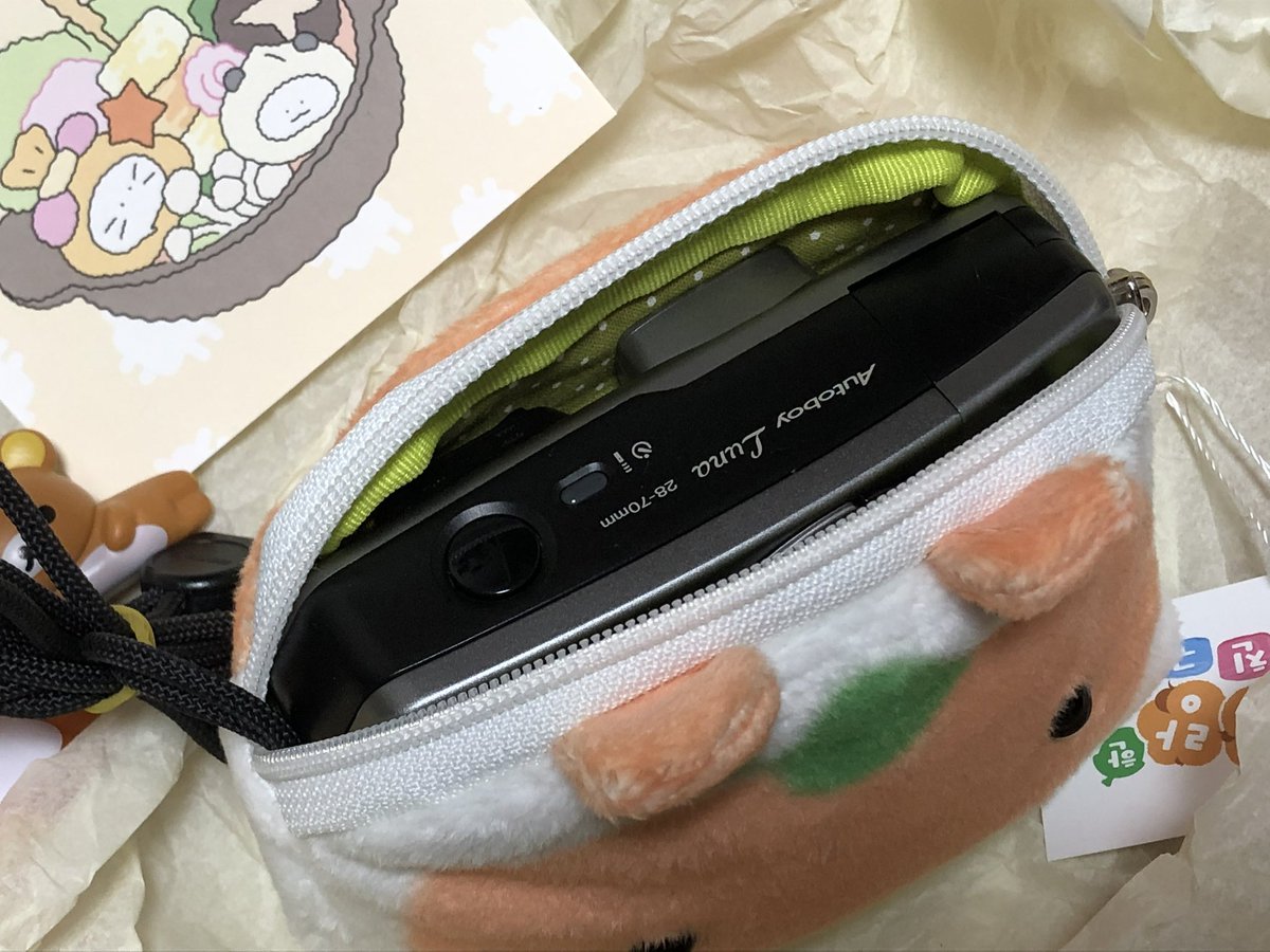 catchiccc's tweet image. 엉엉. 드디어 나에게
귀욥고 폭신하고 말랑하고 너굴한
필카 파우치가 생겼어...🦝
.
.
닫히지도 않던 노란 병아리 b y e . . ｡