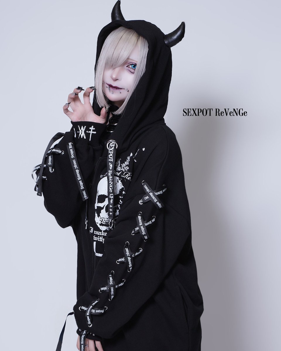 (F) パーカ 黒×白＋紫 ジップ HOOD HORNS LACE SLEEVE POT ゴスロリ・パンク/SEX [APPAREL]/セックスポットリベンジ/悪魔の誘惑 ReVeNGe UP DEVIL