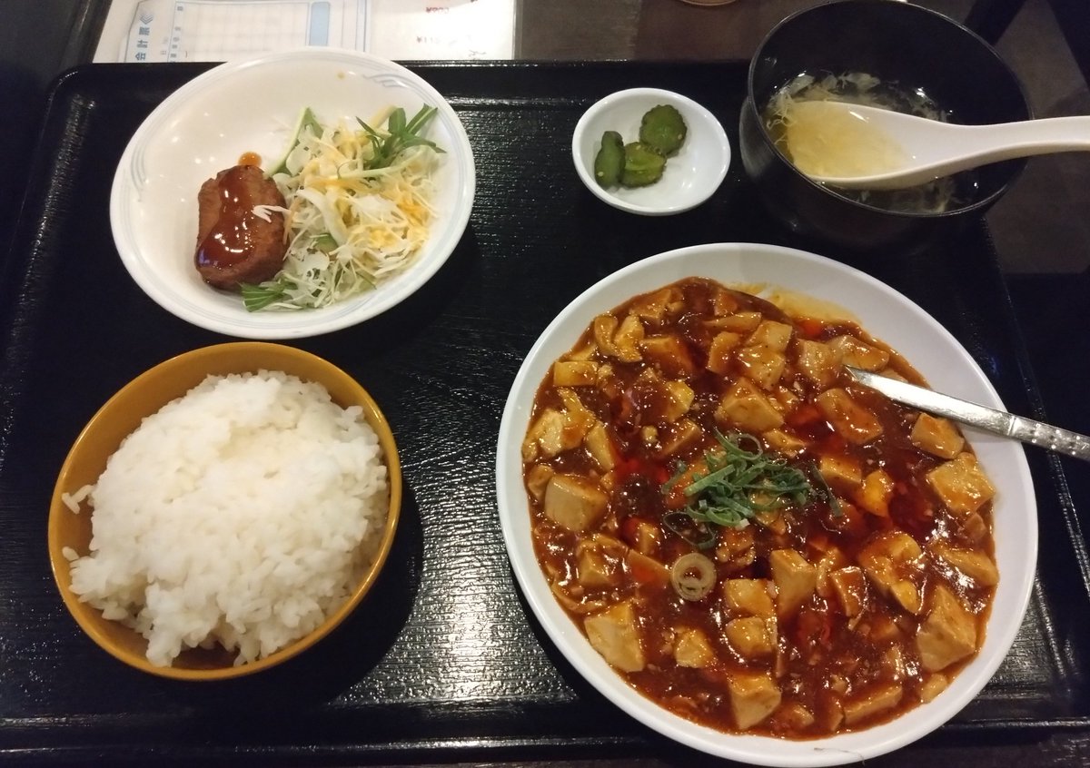 802 昨日決まったラッキーfoodを食べてきましたが、いつも行く中華屋