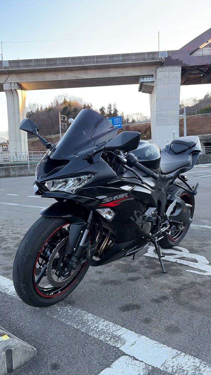 ZX-6R納車されました✋🏽😝 年末に買ってようやく名義変更完了