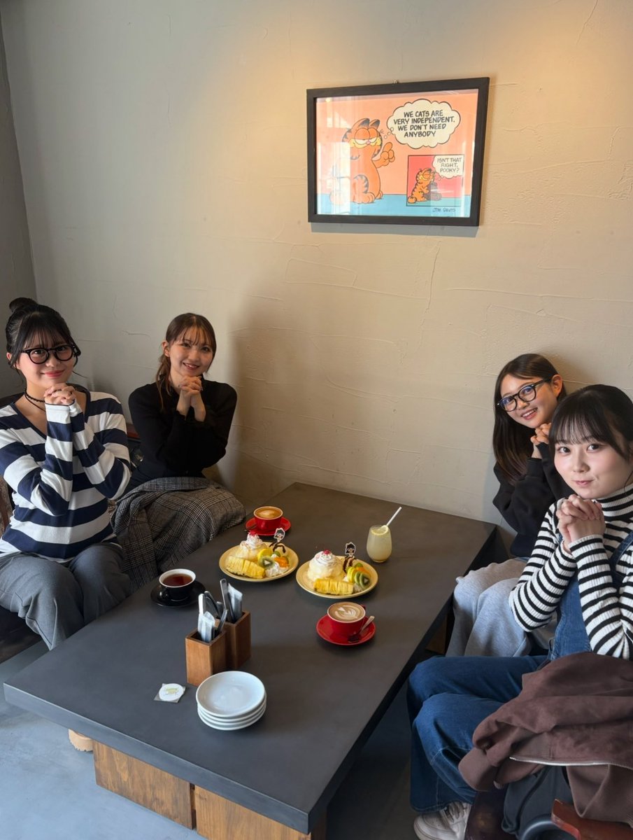 【 #りんご娘はるか夢スタジアム10000人ライブ 】 まで 129日!!

今日は4人集合したのに、
写真撮るのを忘れました…🤣
みんなの熱い声援や想いが、私たちの力になっています👊🏻会える日を思い浮かべながら、毎日準備を進めてるよ💚

◤ #みんなと叶えるドリームツアー ◢
まであと10日!!

 #りんご娘