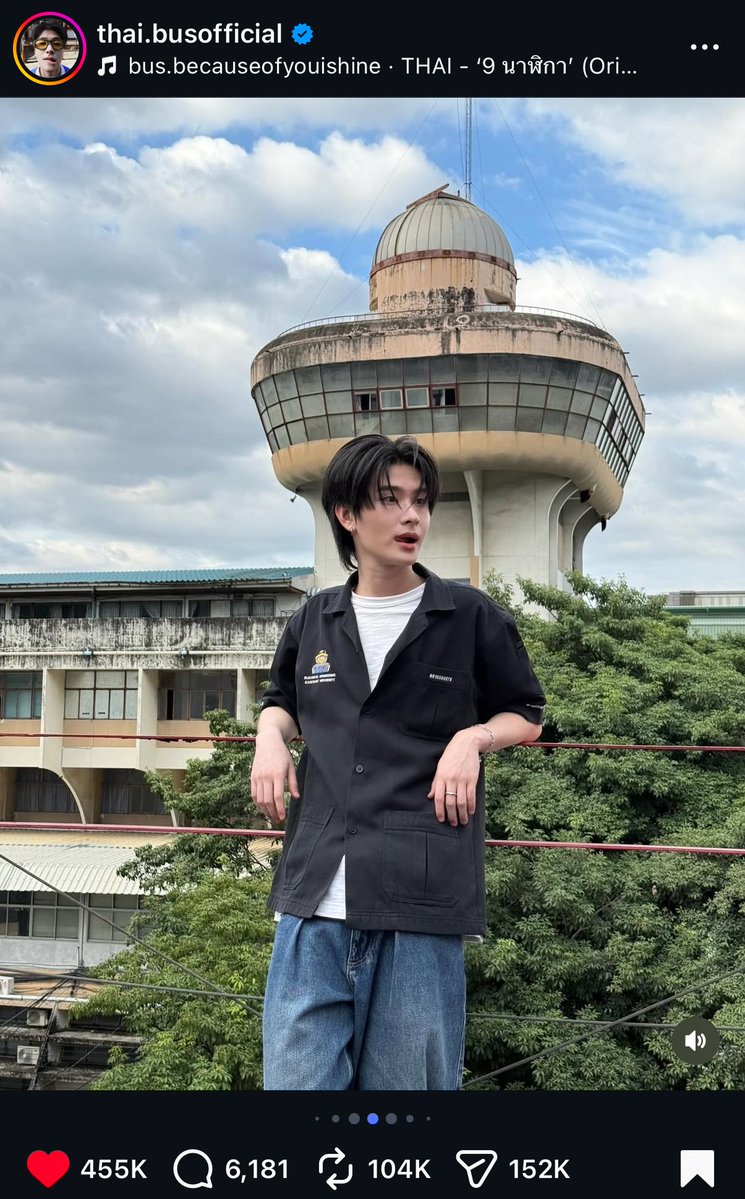 heyzhenie's tweet image. ห้ะ ไลค์สี่แสนห้าาา