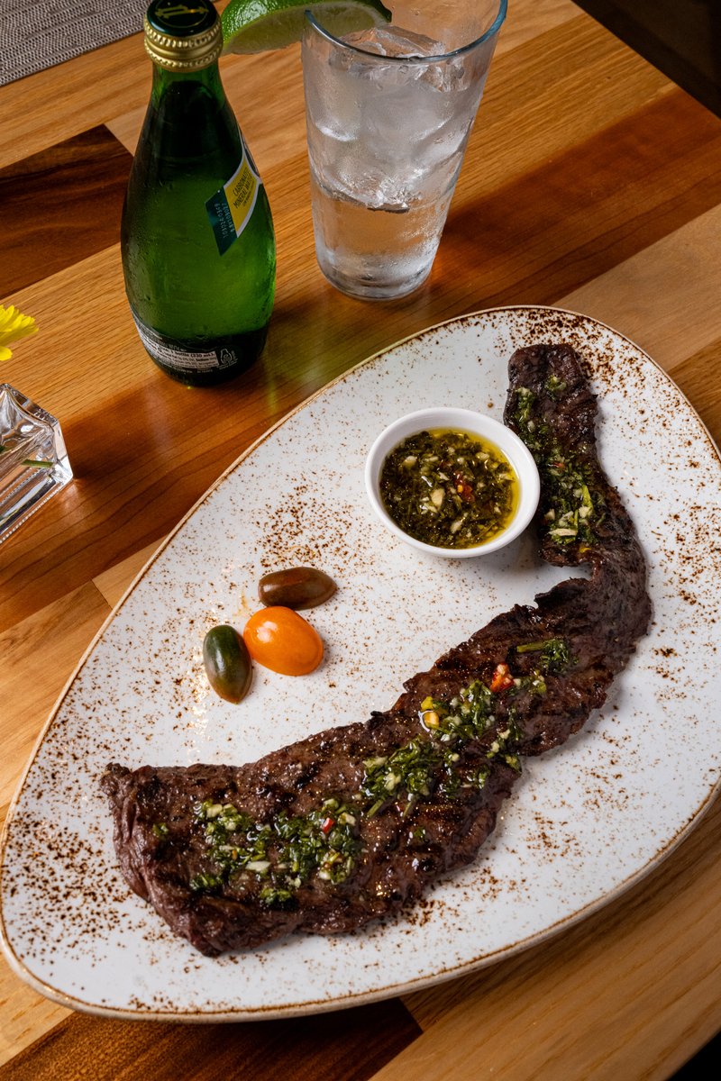 Table55Miami's tweet image. Who says Thursday can’t be steak night? 🥩

Join us at Table 55 at the @HiltonMiamiDadeland and treat yourself to something delicious.