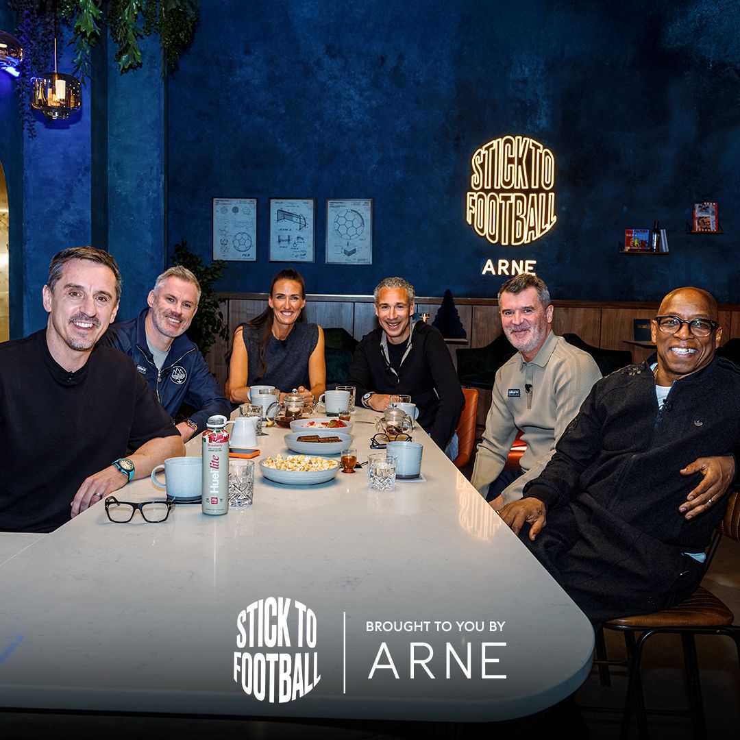 A legend steps into the studio! 🔥

Henrik Larsson joins Stick to Football, out tomorrow at 8am! ⏰