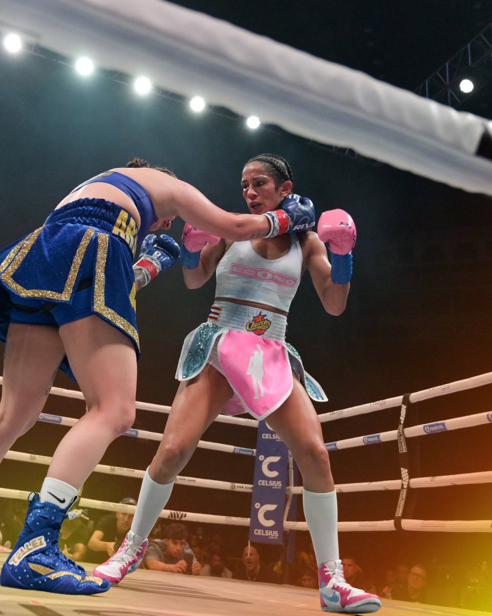 WorldBoxingOrg's tweet image. Queen! 👑🥊