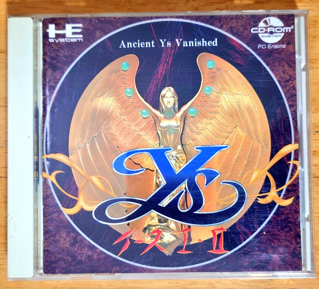 毎朝歯を磨いていると、条件反射的に催してくる便意。これは小学校で『個室トイレに入ればあだ名がウ◯コ』が生み出した悲しみの産物である。便意が最高潮に達する頃、私は舌用ブラシで嘔吐くライン限界を攻め、嘔吐いたら漏らさぬ様、ケツを締めるスリルが何かイーッス！って、つい衝動買いしました。