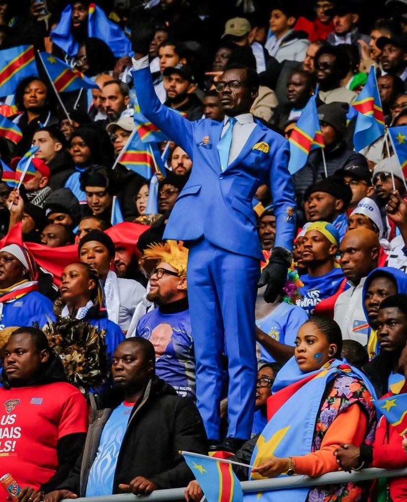 DZFOOTBALLDZ's tweet image. 🚨Message de Djamel Benlamri au supporter congolais, Lumumba : 

« Ton soutien à ton équipe après son élimination n’était pas une faiblesse, mais une preuve de ton amour sincère pour ton pays. C’est un sentiment que nous respectons en Algérie, comme nous respectons toute personne…