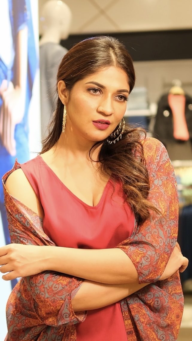 iti acharya (@itiacharya) on Twitter photo 