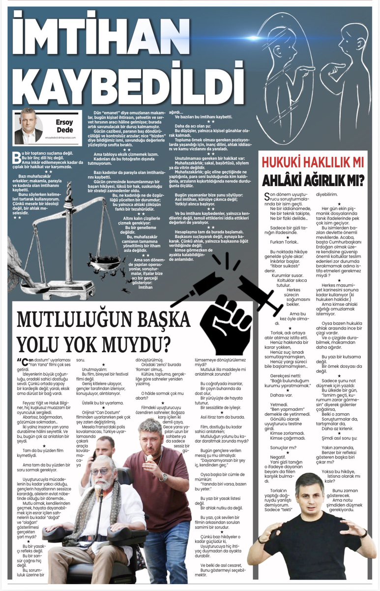 ersoydede's tweet photo. İMTİHAN KAYBEDİLDİ

Bazı muhafazakâr erkekler; makamla, parayla ve kadınla olan imtihanını kaybetti.
Bunu söylerken kelimeleri tartarak kullanıyorum. Çünkü mesele bir ideoloji değil, bir ahlak meselesidir.

Dün “emanet” diye omuzlanan makamlar, bugün kişisel ihtirasın, şehvetin ve servet hırsının aracı hâline gelmişse; burada artık savunulacak bir duruş kalmamıştır.
Gücün cazibesi, paranın baş döndürücülüğü ve kontrolsüz arzular; nice “bizden” diye bildiğimiz ismi, savunduğu değerlerle yüzleştirip sınıfta bıraktı.

Ama tabloyu eksik çizmemek lazım.
Kadınları da bu fotoğrafın dışında tutmuyorum.

Bazı kadınlar da parayla olan imtihanlarını kaybetti.
Gücün çevresinde konumlanmayı bir başarı hikâyesi, lüksü bir hak, suskunluğu bir strateji zannedenler oldu.
Bu, ne kadınlığı ne de özgürlüğü yücelten bir durumdur; bu yalnızca ahlaki çöküşün farklı bir tezahürüdür. @dirilispostasi