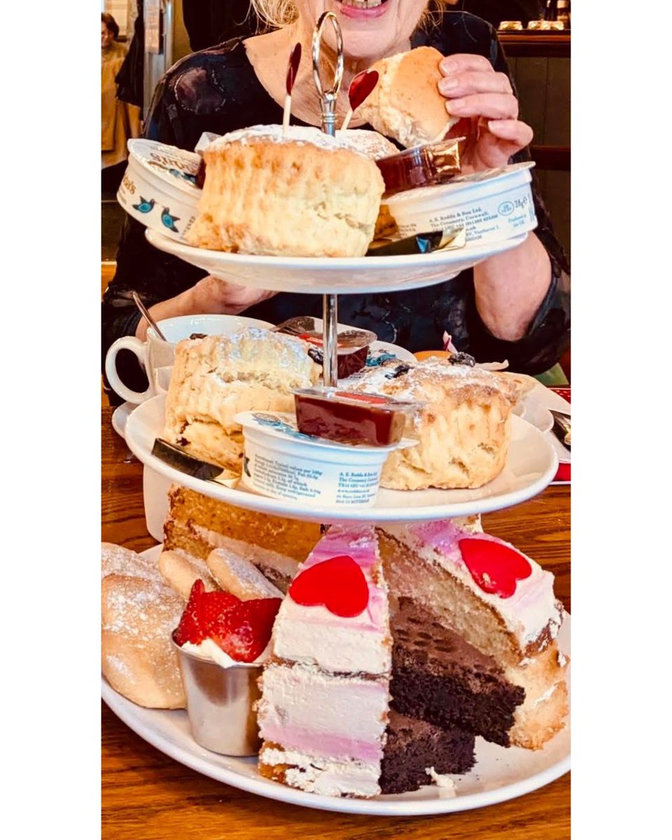 The Keel Row tweet media