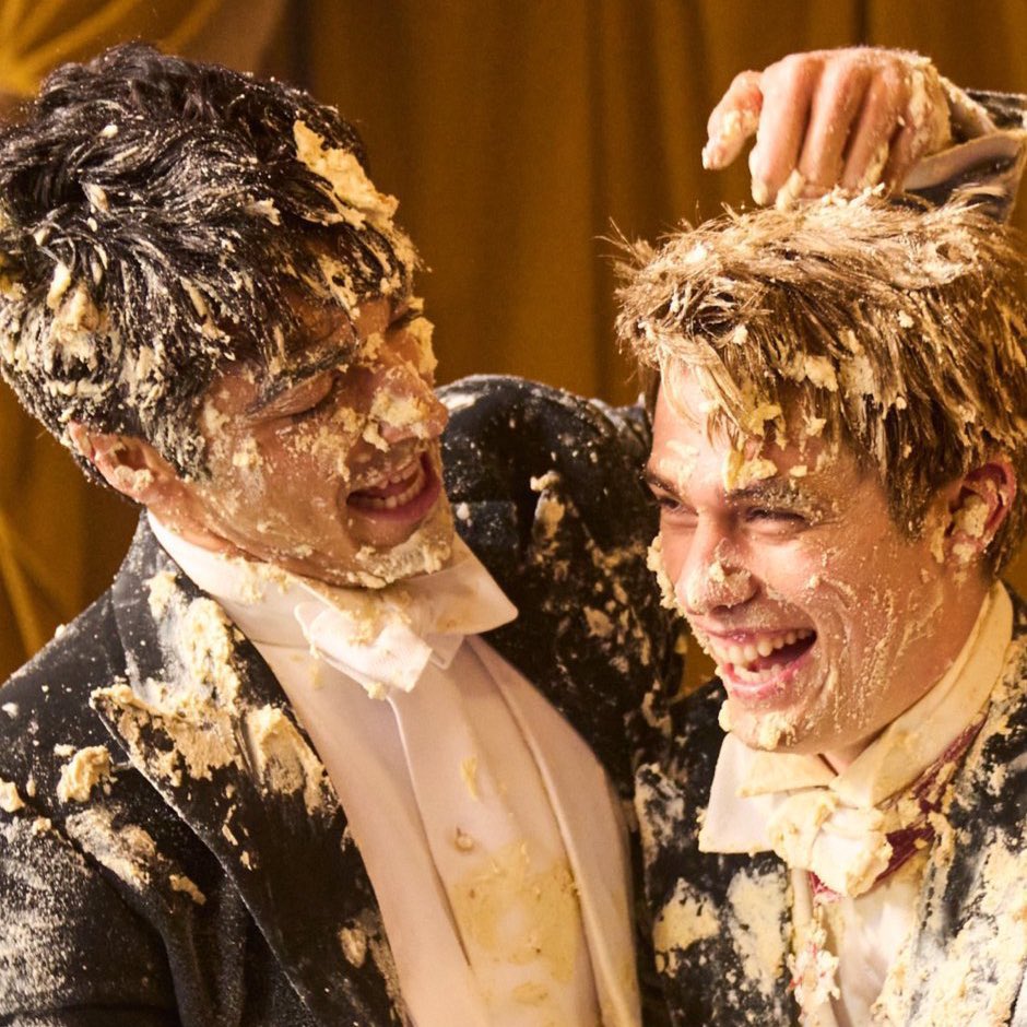 SeriesReporter's tweet image. 🚨 NEWS

Las grabaciones de la película ‘RED, WHITE AND ROYAL WEDDING’, la secuela de #RWRBMovie estará iniciando sus grabaciones el próximo 19 de enero. 🎬

Vía: FTIA.