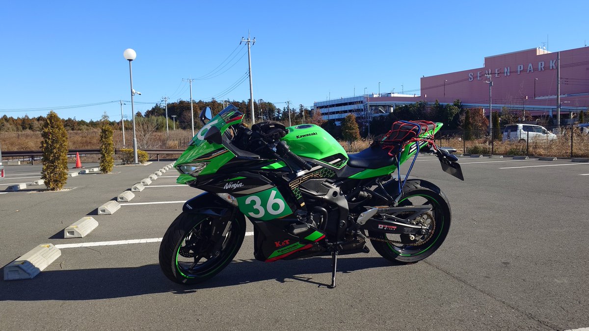 おやすみなさい！ 今年の初乗りは #Ninja #ZX25R でした！