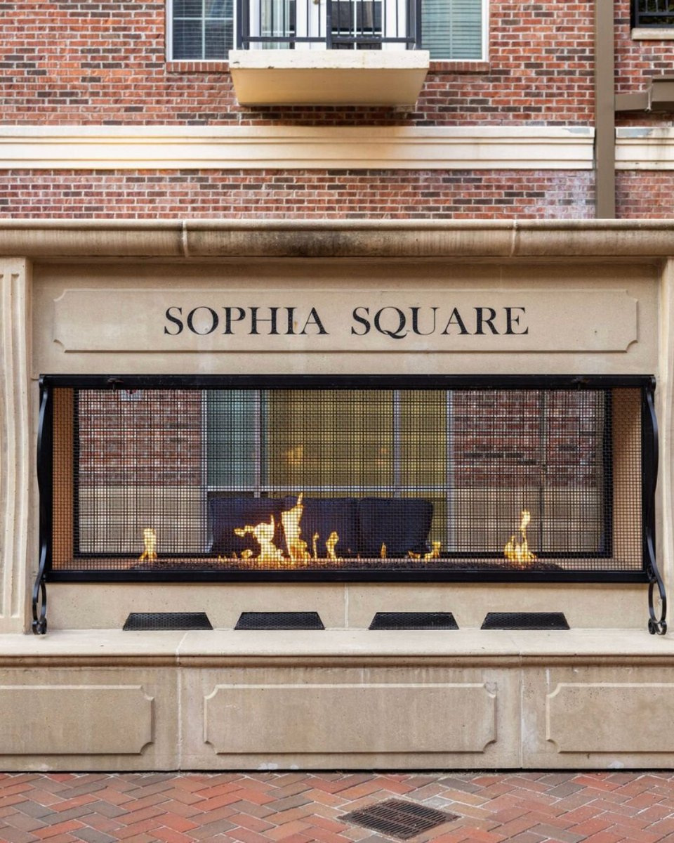 Sophia Square tweet media