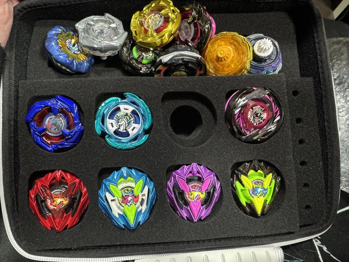 カラーチョイスドランバスター開けた٩( ᐛ )و そしてエアロペガサスの