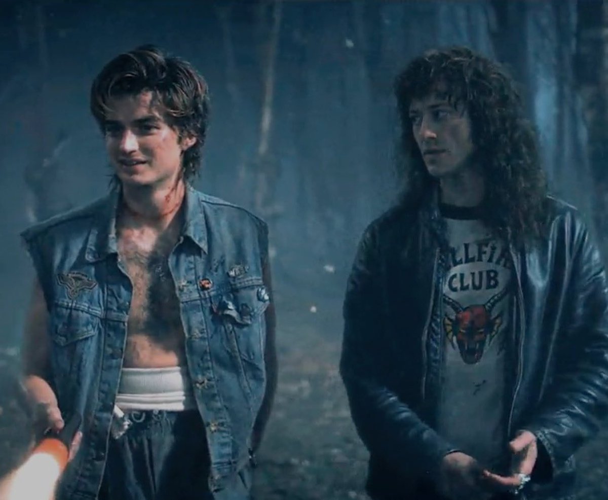 blackholemunson's tweet image. genuinely the most insane image of all time