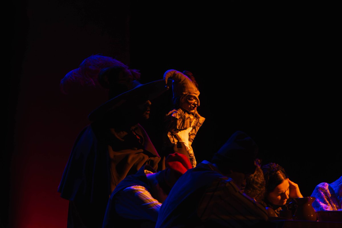 🎂 La celebració dels 125 anys de 'El Bressol de Jesús', de Serafí Pitarra, a Berga, no s'atura!🔥🐑🌟😈

🐲 Encara ens queda una funció de 'Els #Pastorets de Berga':

🗓 11/01/2026 🕡 18.00h
📍 Teatre Municipal de #Berga
🎟️ elspastoretsdeberga.cat

📸 <a href="/qvegasm/">Queralt Vegas</a>