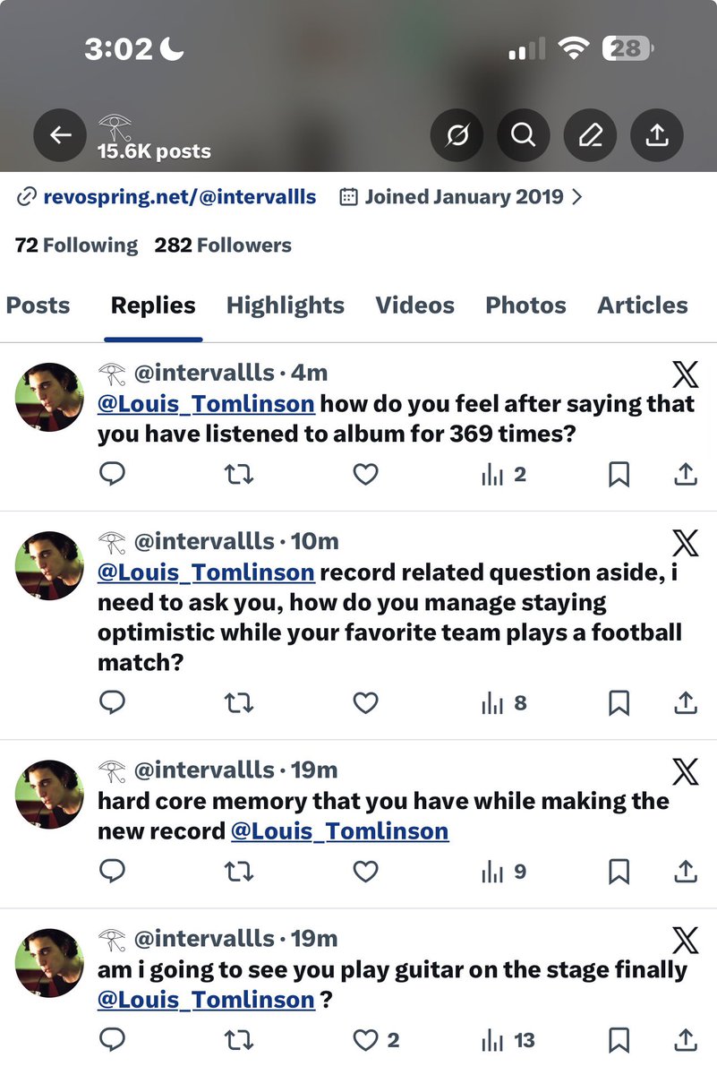 intervallls's tweet image. how does it feel trying to get louis to reply to your questions