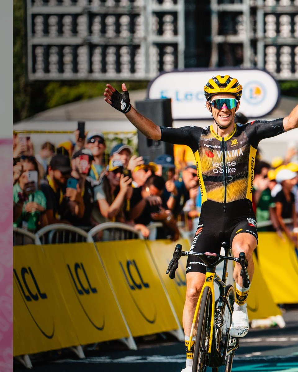 vismaleaseabike's tweet image. Thanks for everything, Simon! 🩷🐝