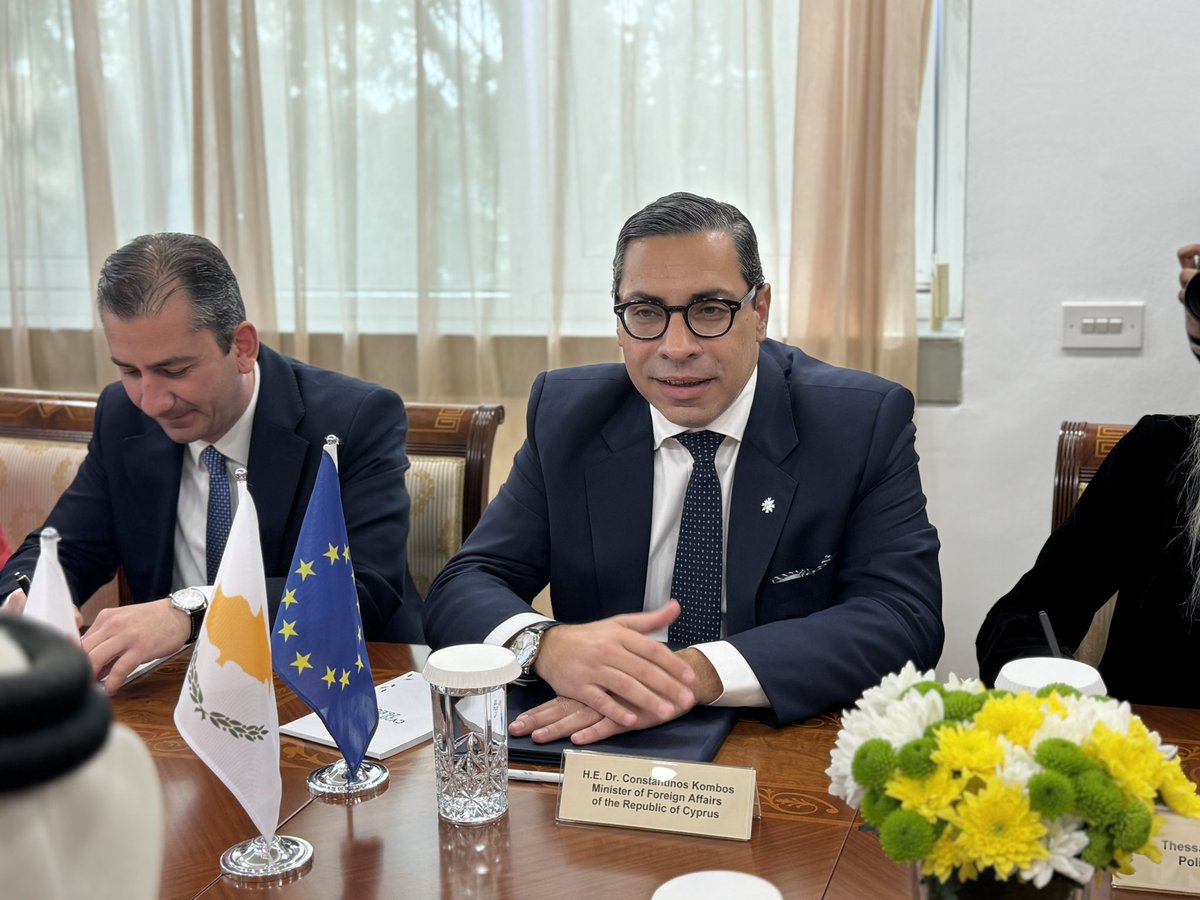 ckombos's tweet photo. Distinct pleasure to welcome to Cyprus and @CyprusMFA my counterpart of the Kingdom of Bahrain 🇧🇭 Dr Abdullatif bin Rashid Al Zayani.

During our meeting, held ahead of the opening ceremony of @CY2026EU, we reconfirmed the strength of our excellent bilateral relations, focusing on further strengthening co-operation on 🇨🇾-🇧🇭priority sectors.

We also exchanged views on EU-Bahrain relations, EU-Gulf Cooperation Council relations, as well as regional developments. 

@CyprusinBahrain