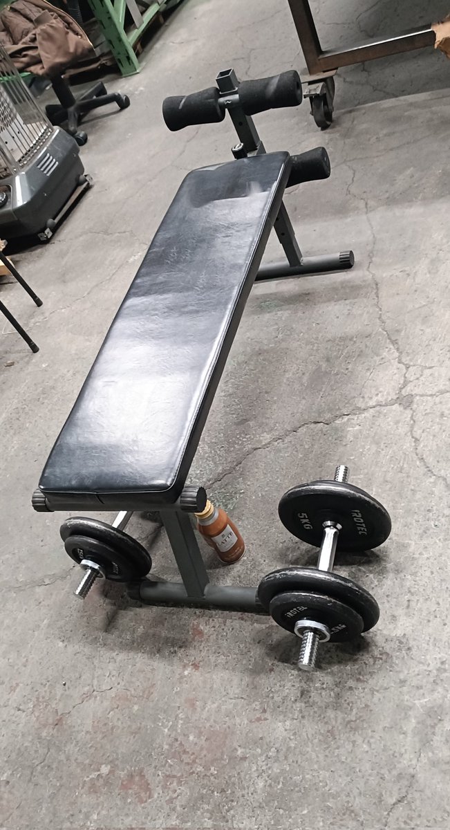 ColtRCult's tweet image. 時給発生筋トレしてる