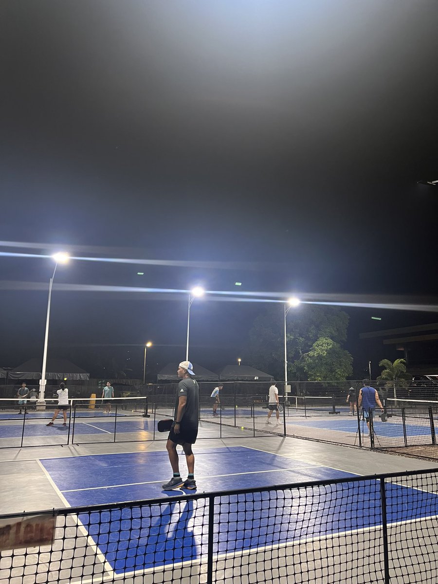 JazzTagpuno's tweet photo. Pickleball anyone? https://t.co/6gKxA0F6t7