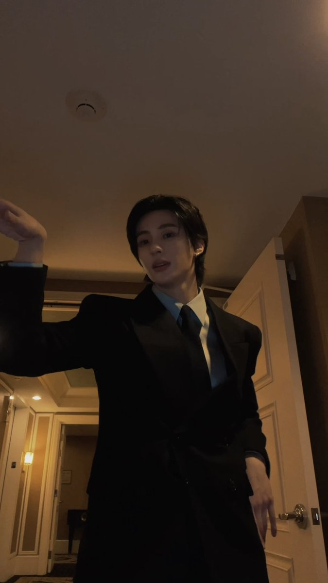 antoncapture's tweet image. 260107 TikTok gameboy

🔗 tiktok.com/@riize_officia…

#ANTON #앤톤 #アントン #RIIZE #라이즈