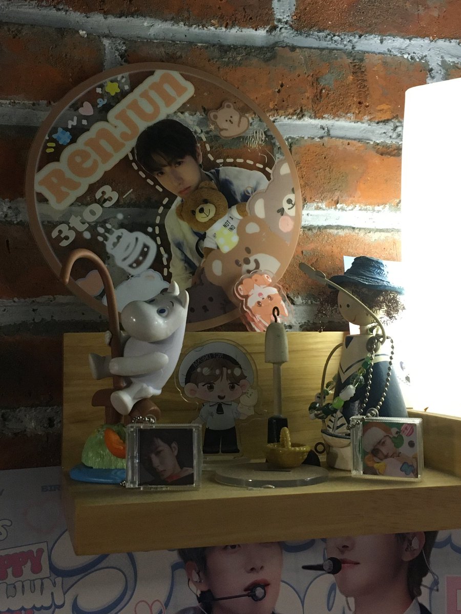 junee_S2's tweet image. 런쥔이 이모님은 진짜 항상 너무 친절하게 맞이해주셔서 자동으로 행복해져... 오늘도 꼭 안전하게 여행하라고 끝까지 배웅해주셨다..🥹💦💛