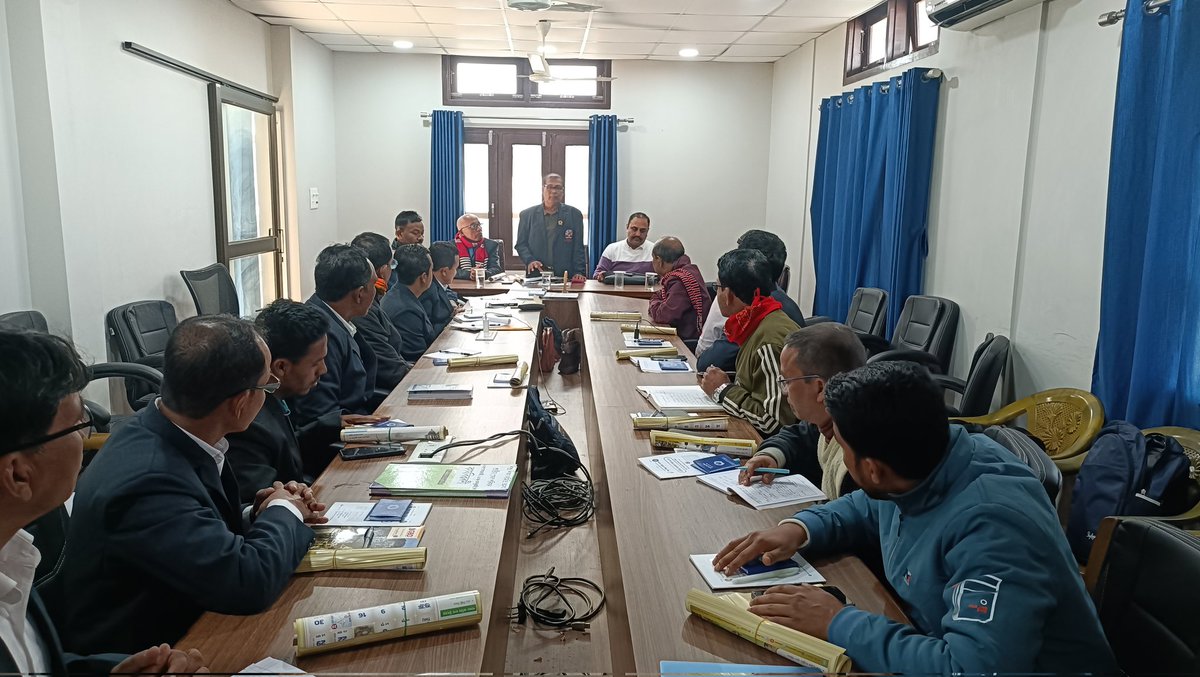 আজি ৭ জানুৱাৰী ২০২৬ তাৰিখ বুধবাৰে শিশু শিক্ষা সমিতি, অসমৰ কাৰ্যলয়ৰ সভাগৃহত প্ৰান্তীয় খেল পৰিষদৰ এখন বৈঠক অনুষ্ঠিত কৰা হয়। উক্ত সভাত সভাপতিত্ব কৰে খেল পৰিষদৰ সভাপতি শ্ৰী সুবোধ বৰাদেৱে লগতে পূৰ্বোত্তৰ ক্ষেত্ৰৰ সংগঠন মন্ত্ৰী ড০ পৱন তিৱাৰী, খেল পৰিষদৰ উপ-সভাপতি বিপুল চুতীয়াদেৱ।