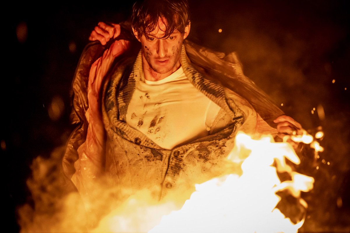 Pierre Niney tweet media