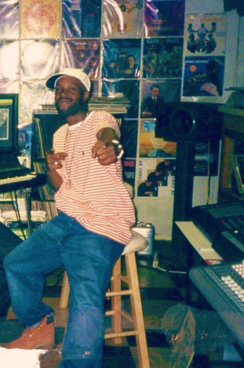 SVG__Collection's tweet photo. “There'd be days when I wouldn't eat at all because I'd be in the basement working all day.”

— J Dilla https://t.co/UXnppeievA
